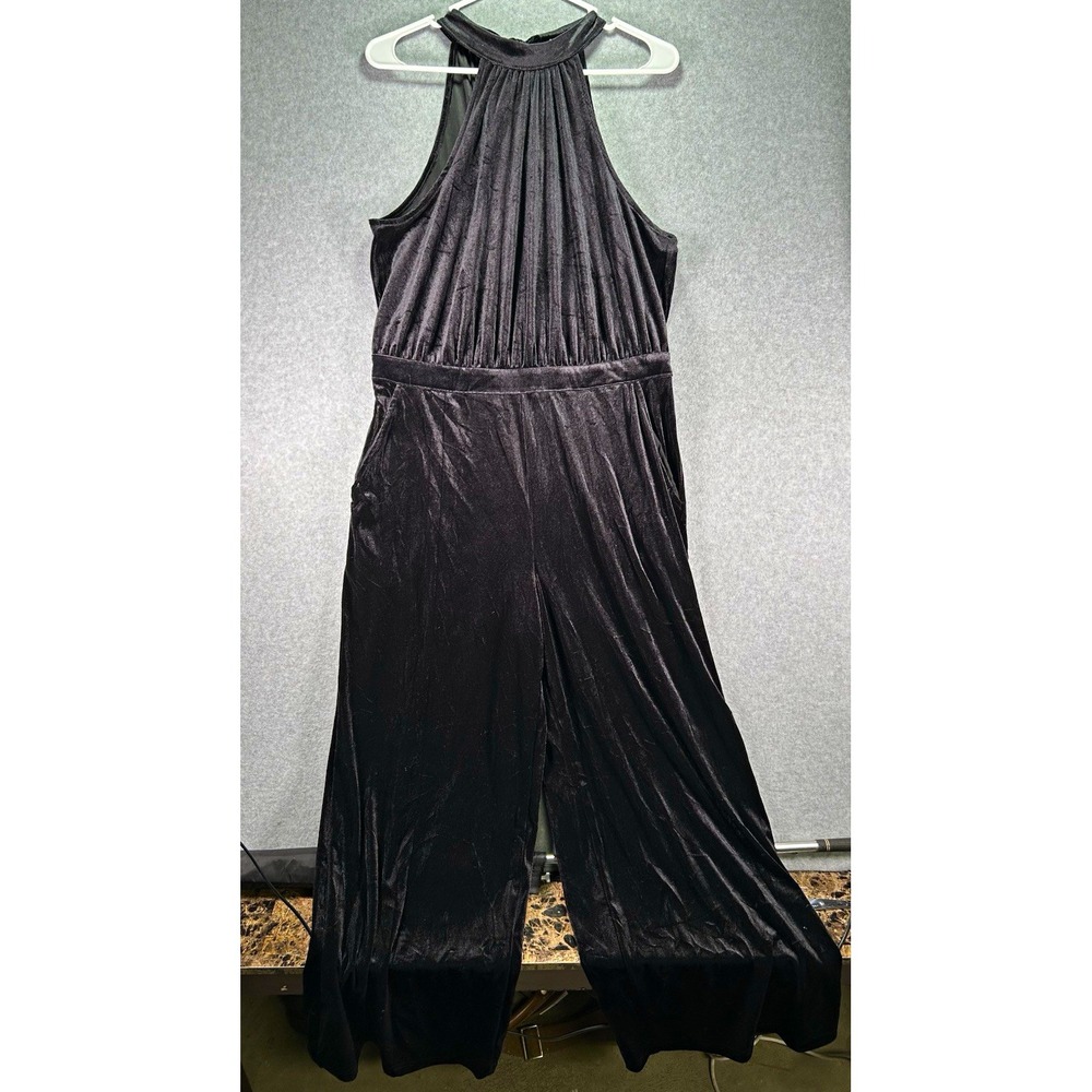 A New Day Jumpsuit Women M Black Velvet Halter Wide Leg Pleated Sleeveless